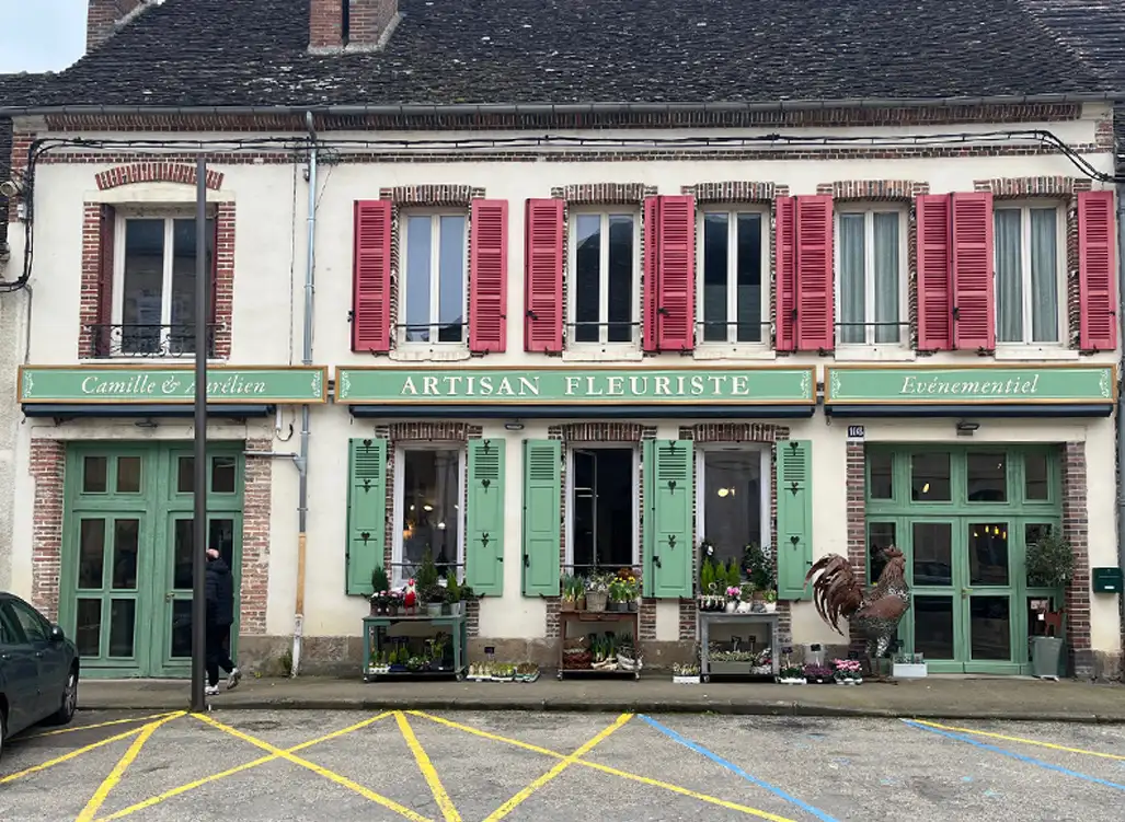 Réalisation d'une enseigne pour le fleuriste Fleuron d'Or de Villeneuve sur Yonne